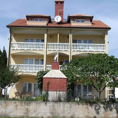 Grgic By Interhome Daire